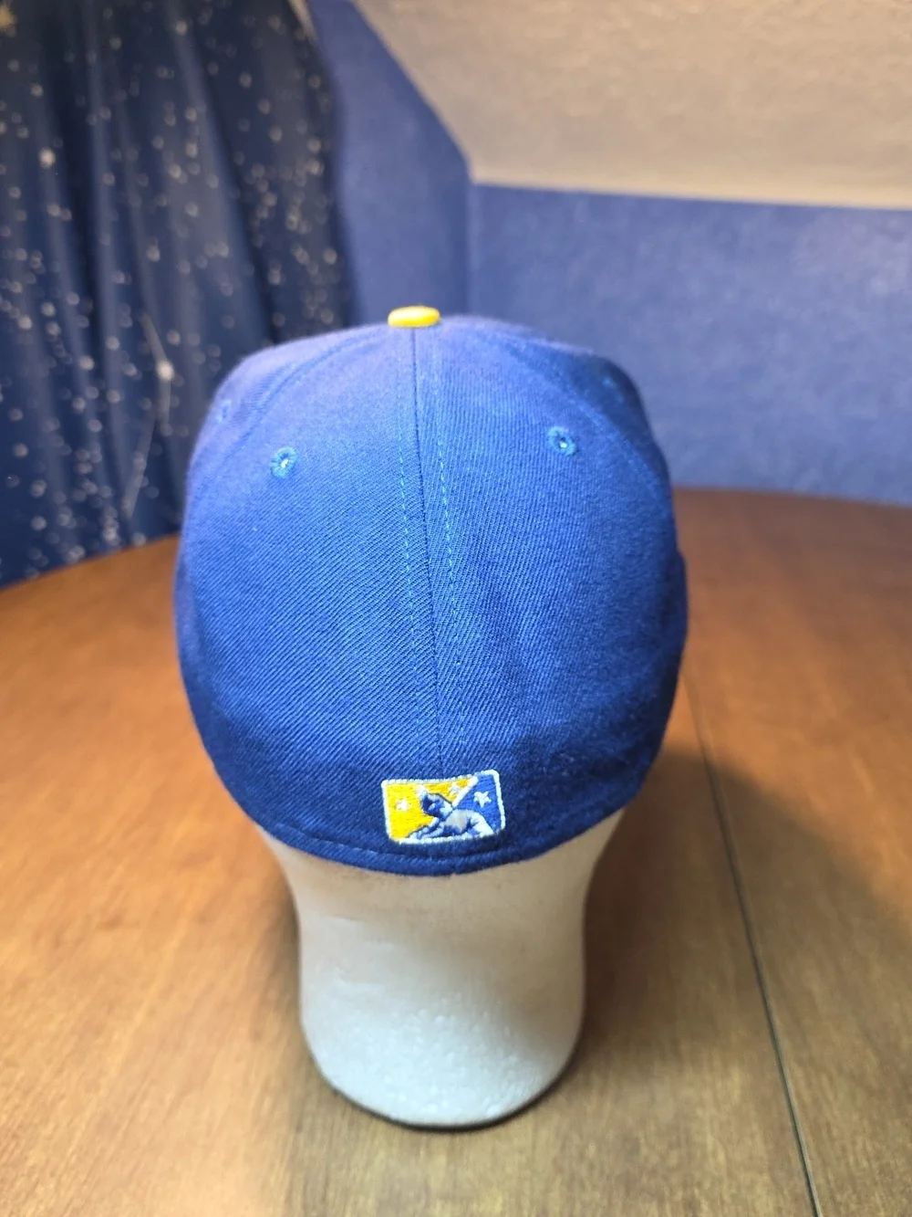 Vintage New Era 5950 1990s Omaha Royals Minor League 7 1/4 Fitted Wool Hat Cap